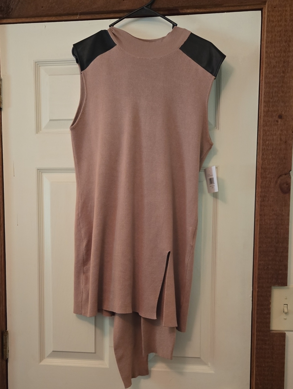 2pc Ellen Tracy Women's Sleeveless Camel Knit Tunic Set W Black Shoulder XL nwt
